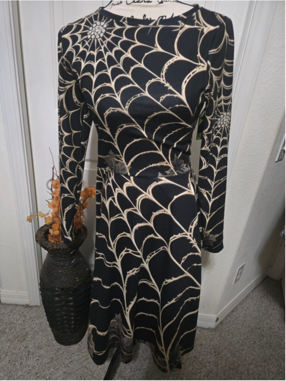 Oblong Box Shop Spiderweb and Leaf Dress Size S NWT
